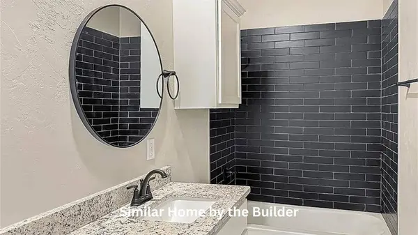 1808 SW Washington AVE, Lawton, OK 73501