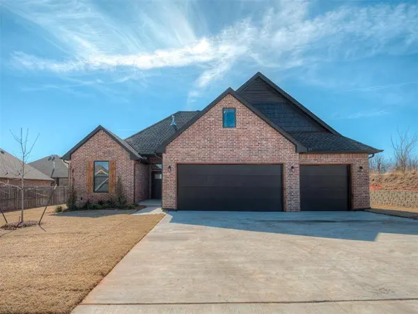 2240 E Thomas TER, Mustang, OK 73064