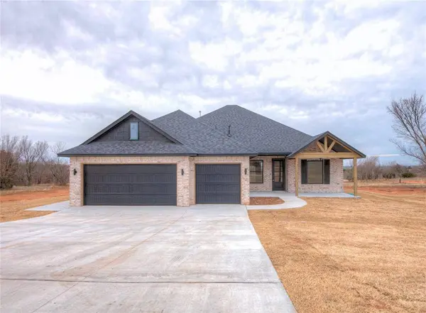 1827 S Blackberry BND, Guthrie, OK 73044