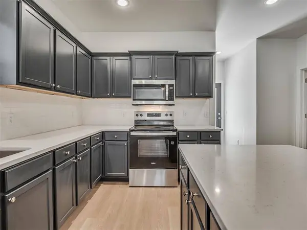 904 NW 88th ST, Oklahoma City, OK 73114