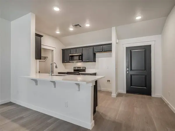 913 NW 87th ST, Oklahoma City, OK 73114