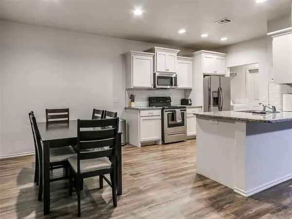 436 Chalk Hill CT, Edmond, OK 73003