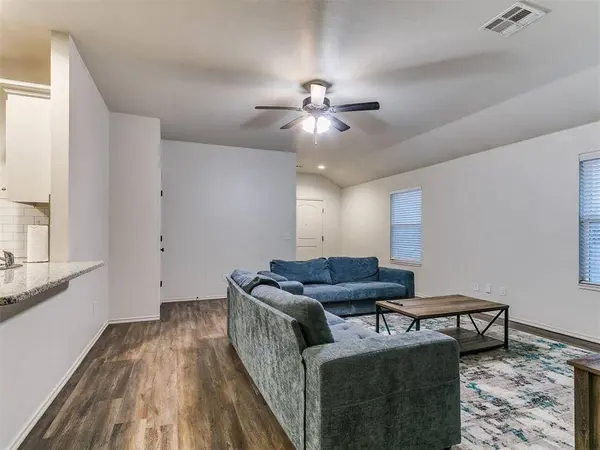 436 Chalk Hill CT, Edmond, OK 73003