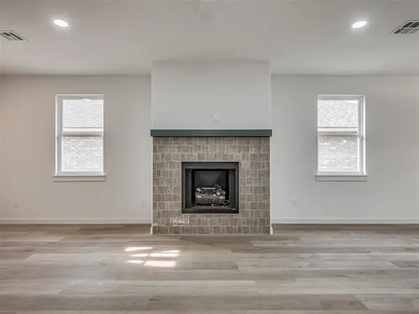 1901 Long Cove AVE, Yukon, OK 73099