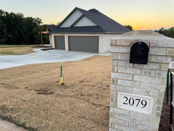 2079 Cattle DR, Guthrie, OK 73044
