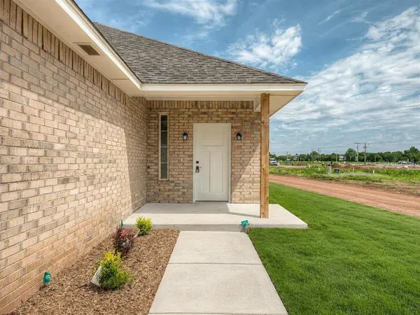 10617 SW 18th ST, Yukon, OK 73099