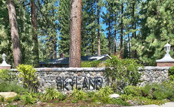 Skyland NV – The Smart Luxury Investment,Lisa Valentine