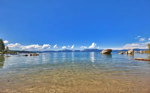 Lakefront Access & Amenities – How Skyland Lives Differently,Lisa Valentine