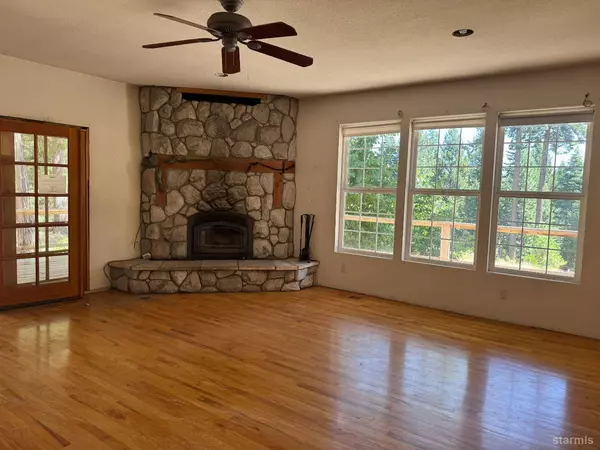 2698 Romer Boulevard, Pollock Pines, CA 95726