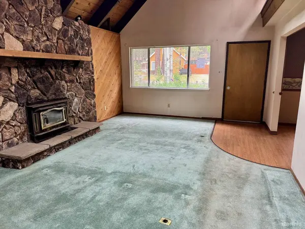 1184 Stockton Avenue, South Lake Tahoe, CA 96150