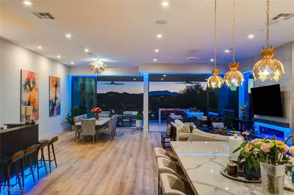 527 Serenity Point DR, Henderson, NV 89012