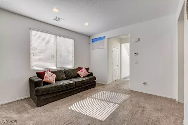 6365 Jacobville CT, Las Vegas, NV 89122