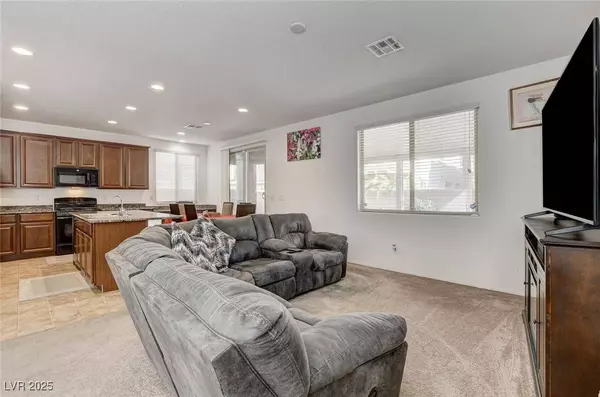 6365 Jacobville CT, Las Vegas, NV 89122