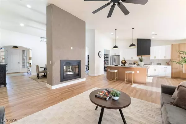 1901 Rolling Dunes CT, Las Vegas, NV 89117