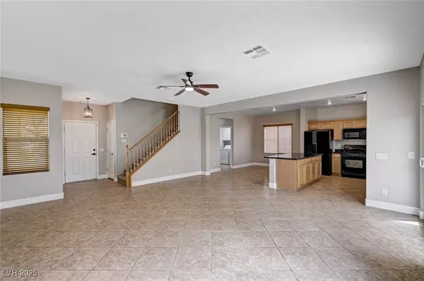 8241 Celina Hills ST, Las Vegas, NV 89131