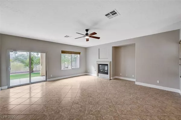 8241 Celina Hills ST, Las Vegas, NV 89131