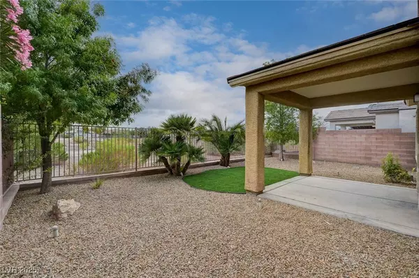 8241 Celina Hills ST, Las Vegas, NV 89131