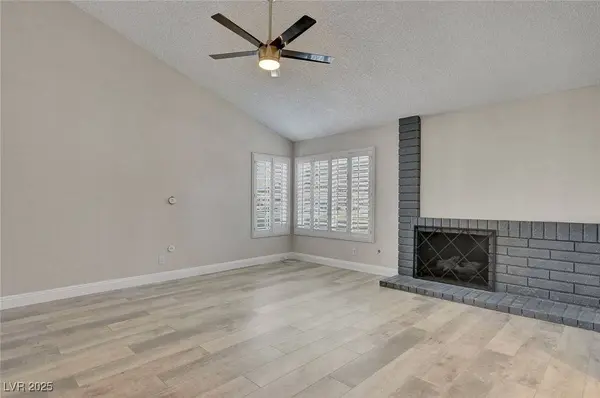 4483 Fernbrook RD, Las Vegas, NV 89103