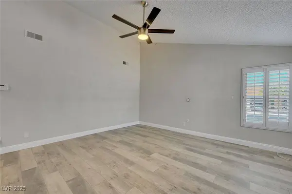 4483 Fernbrook RD, Las Vegas, NV 89103
