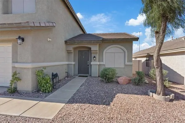 1100 Blitzen DR, Henderson, NV 89012
