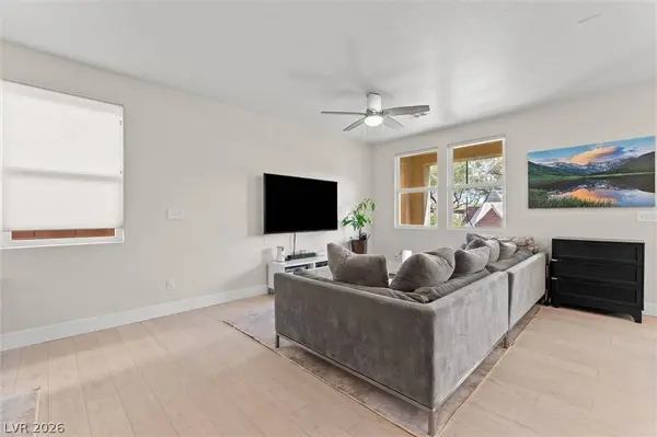 9285 Weeping Water AVE, Las Vegas, NV 89178