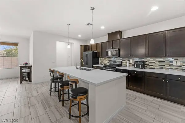10765 Princeton Bluff LN, Las Vegas, NV 89129