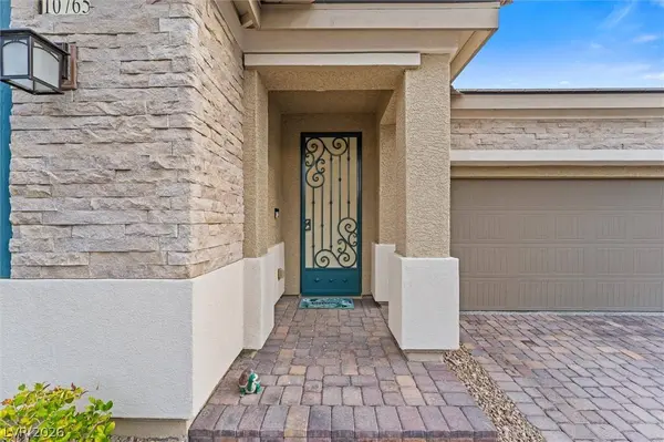 10765 Princeton Bluff LN, Las Vegas, NV 89129