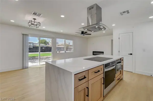 909 Mezpah ST, Las Vegas, NV 89106