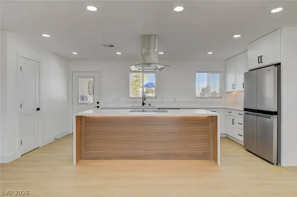 909 Mezpah ST, Las Vegas, NV 89106