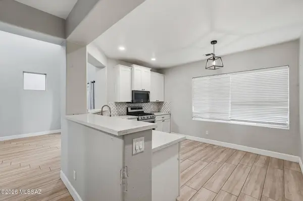 78 W Camino Rancho Viejo, Sahuarita, AZ 85629