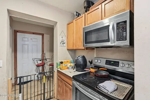33652 S Rabbit Rd, Marana, AZ 85658