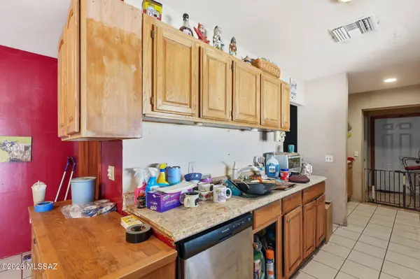 33652 S Rabbit Rd, Marana, AZ 85658