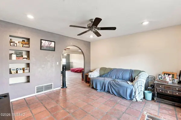 3407 W Sophia St, Tucson, AZ 85741