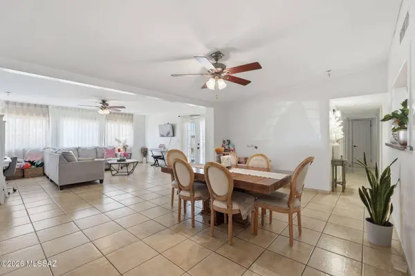 7457 E Beverly Dr, Tucson, AZ 85710
