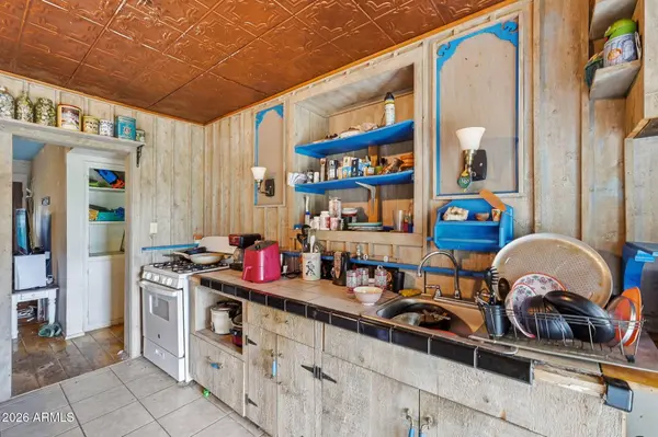 1530 N WYATT Lane, Tombstone, AZ 85638