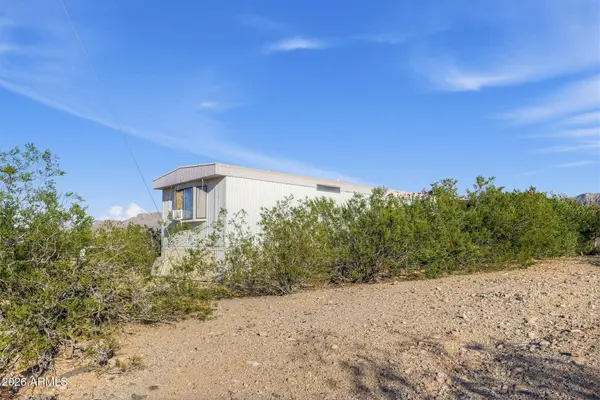 30420 N HAYSTACK Drive, Meadview, AZ 86444