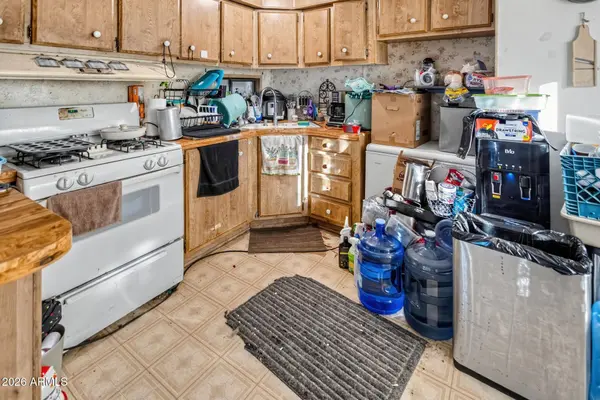 30420 N HAYSTACK Drive, Meadview, AZ 86444