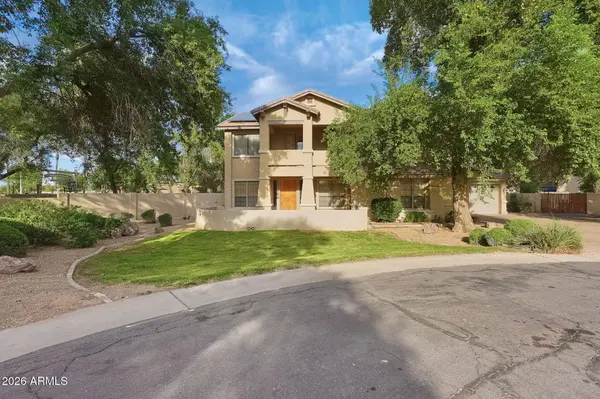 2916 E CHERRYWOOD Place