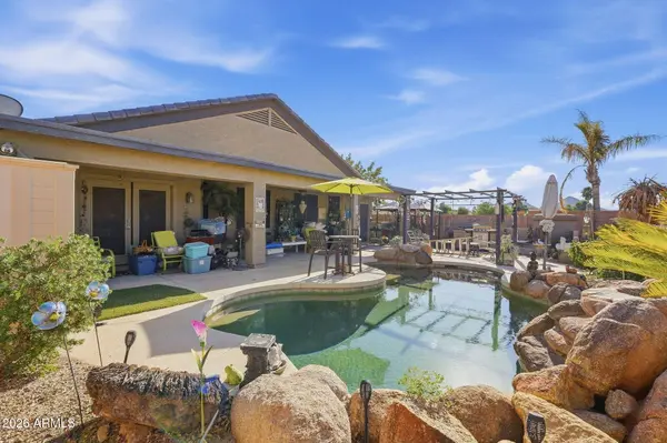 1774 W GREEN TREE Drive