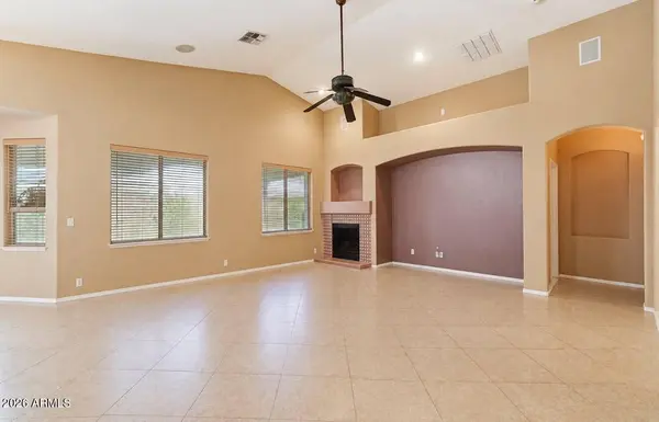 1774 W GREEN TREE Drive, San Tan Valley, AZ 85144