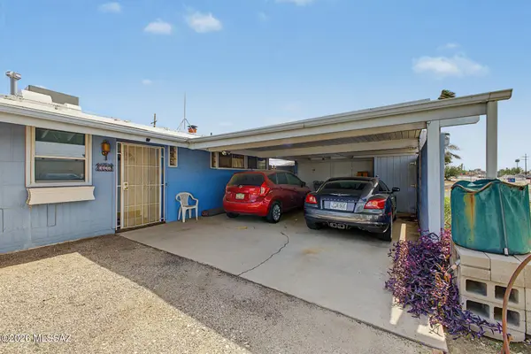 4948 N La Canada Dr