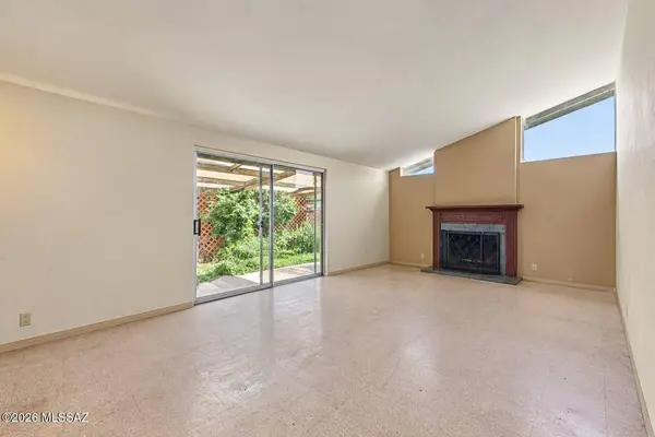4948 N La Canada Dr, Tucson, AZ 85704