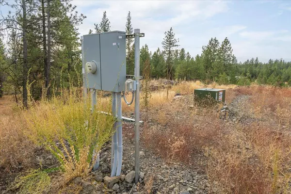 00 W Burnett Rd, Nine Mile Falls, WA 99026