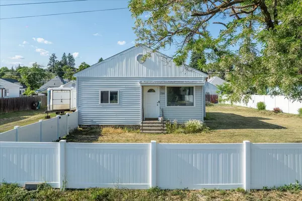 1306 W EUCLID Ave, Spokane, WA 99205