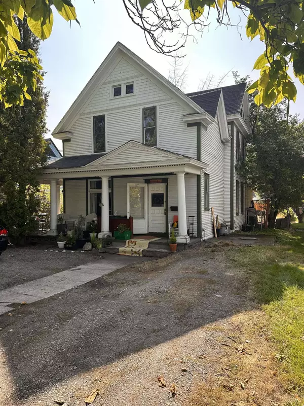 418 E Indiana Ave, Spokane, WA 99207