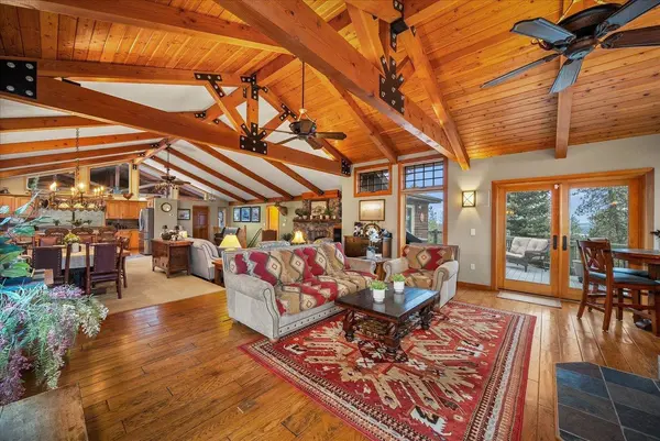 5555 W McKenzie Woolard Rd, Deer Park, WA 99006