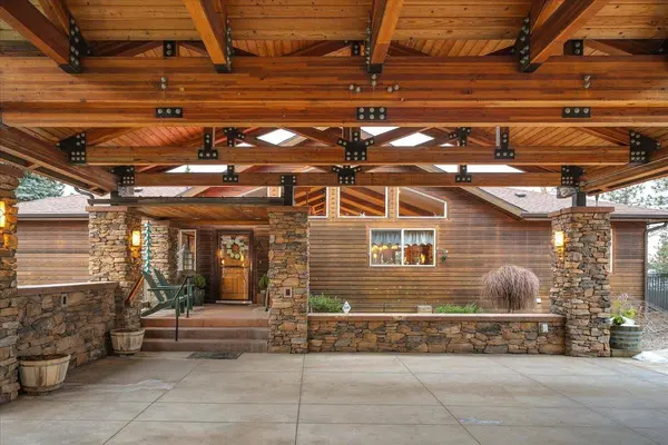 5555 W McKenzie Woolard Rd, Deer Park, WA 99006