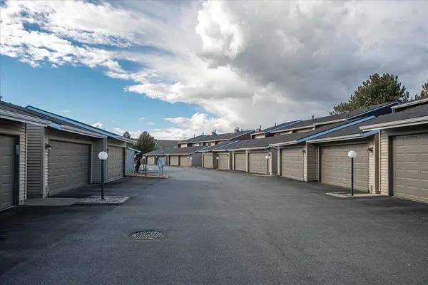 23025 E Colt Ln, Liberty Lake, WA 99019