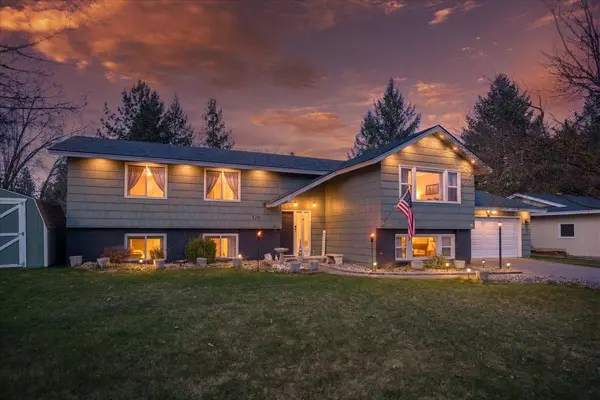 320 W Chatham Ct, Spokane, WA 99218