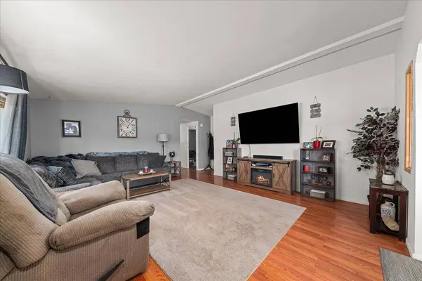 104 N Stevens Ave, Deer Park, WA 99006